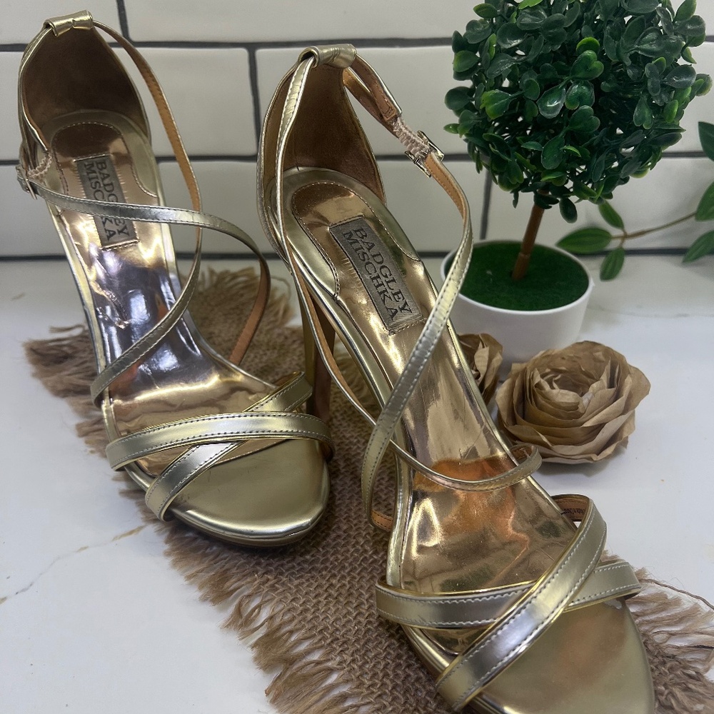 Badgley Mischka Womens Ankle Strap Heels Gold Size 7 1/5